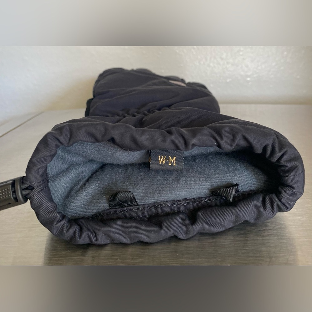 MARMOT.. Insulated Black Gloves - Picture 7 of 15